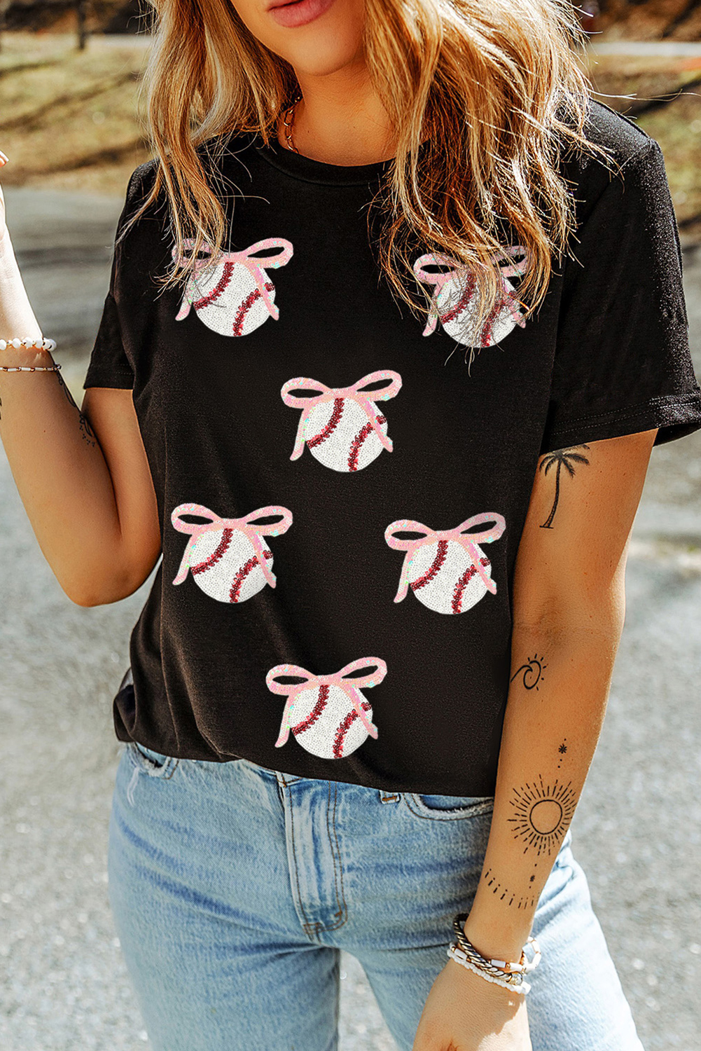 Black Shimmering Sequin Bow Ball Patterned Game Day Casual Tee - loveforevers