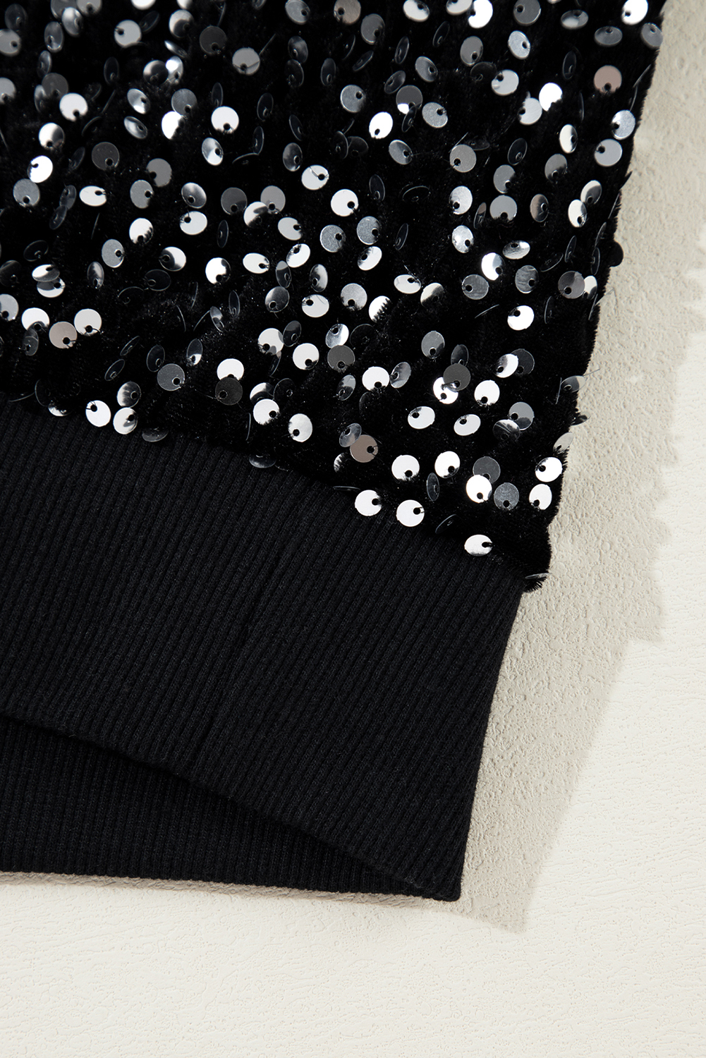Black Sequined Long Sleeve Crew Neck Cropped Blouse - loveforevers