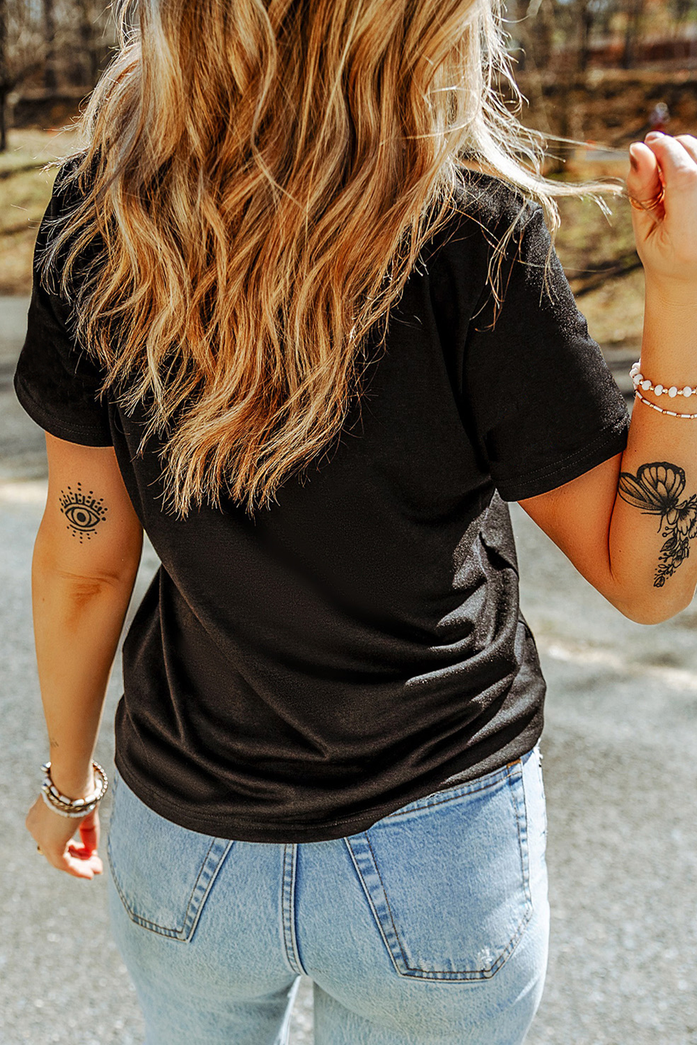 Black Sequined Bow Guitar Country Music Festival Casual Tee - loveforevers
