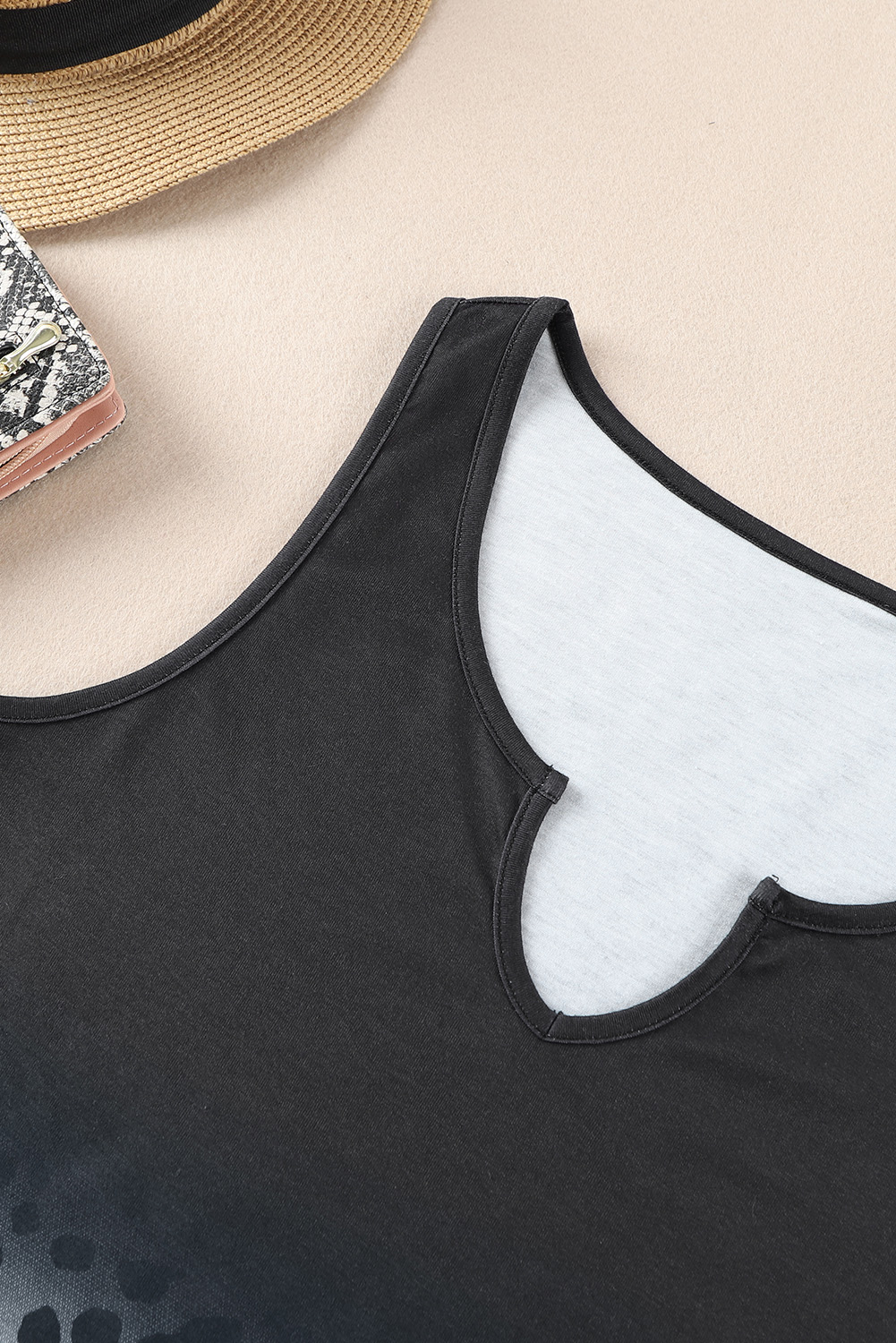 Black Gradient Leopard Split Neck Tank Top - loveforevers