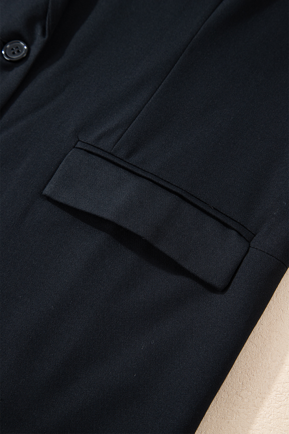 Black Lapel Flap Pocket Buttoned Blazer - loveforevers