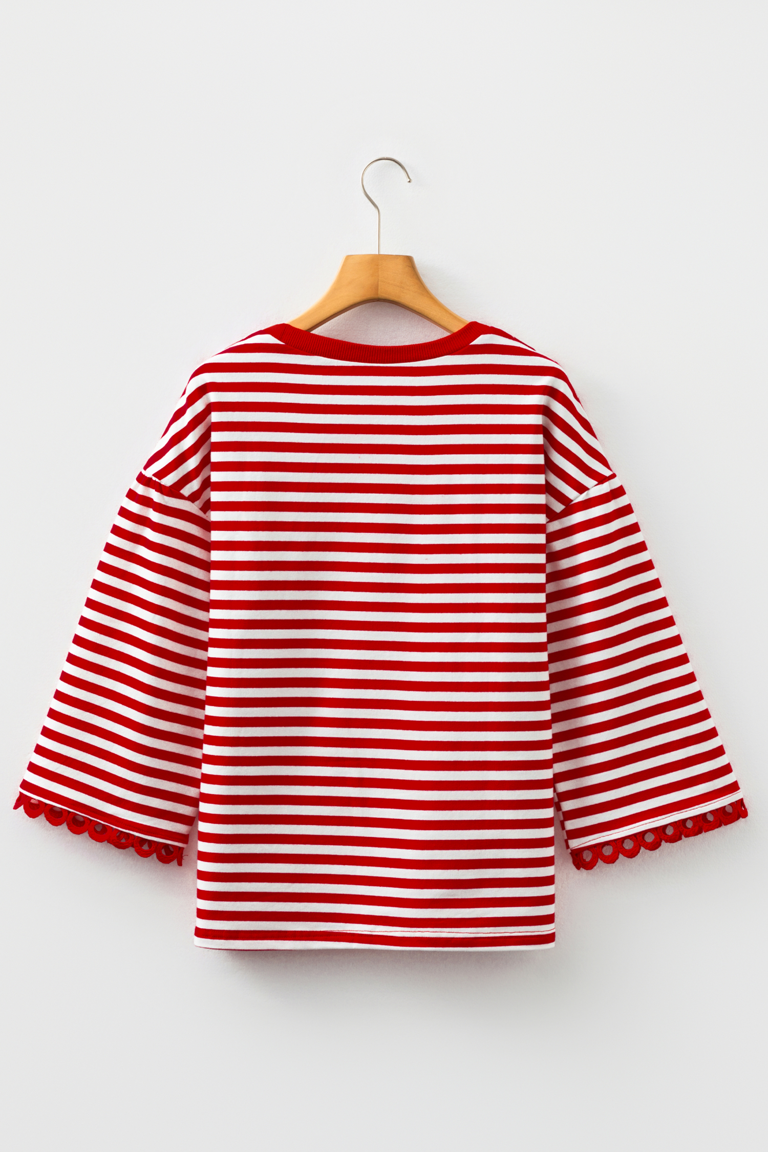 Racing Red Striped Print Drop Shoulder Lace Trim Bracelet Sleeve Loose Top - loveforevers