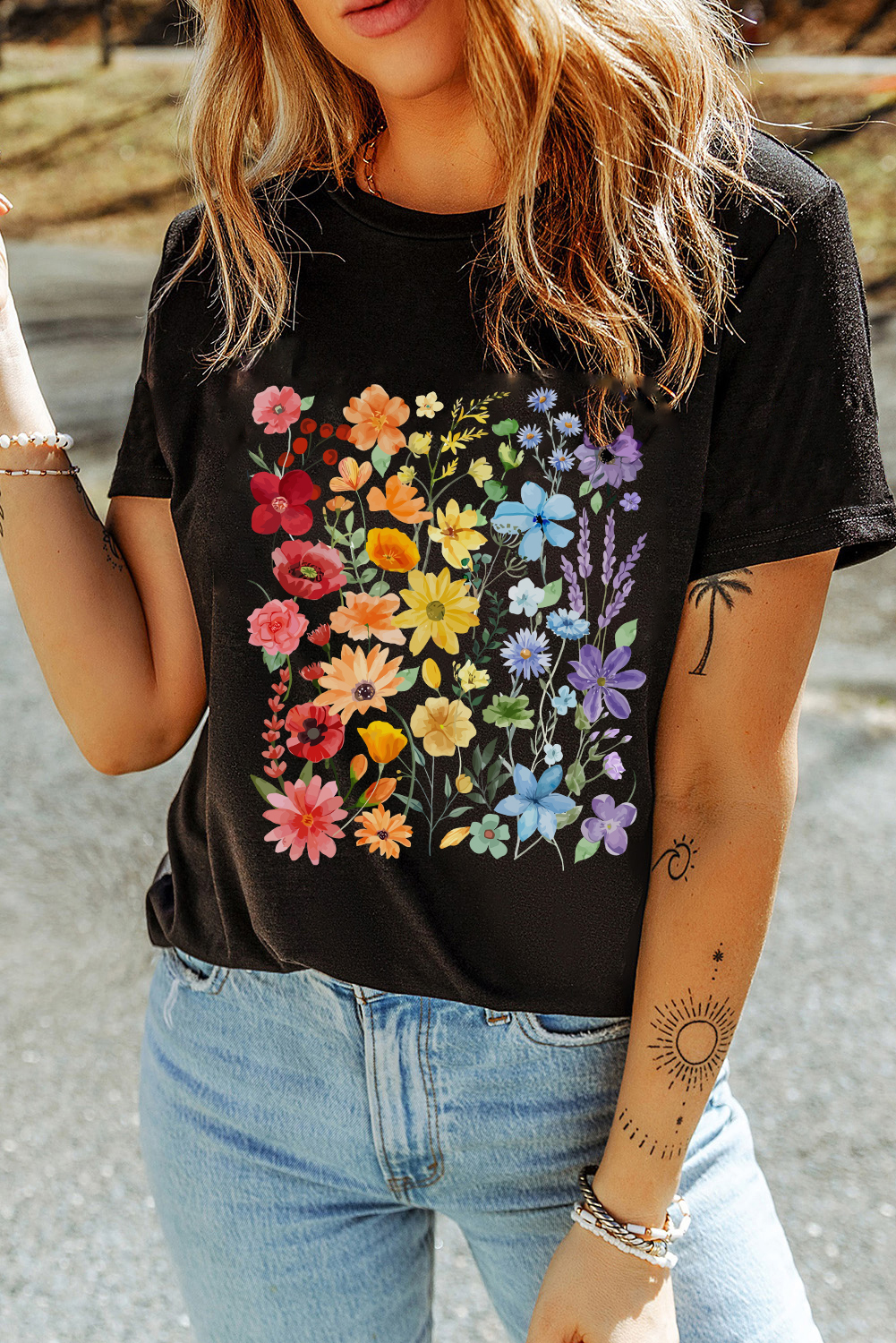 Black Beautiful Flower Print Cotton Blend Casual Tee - loveforevers
