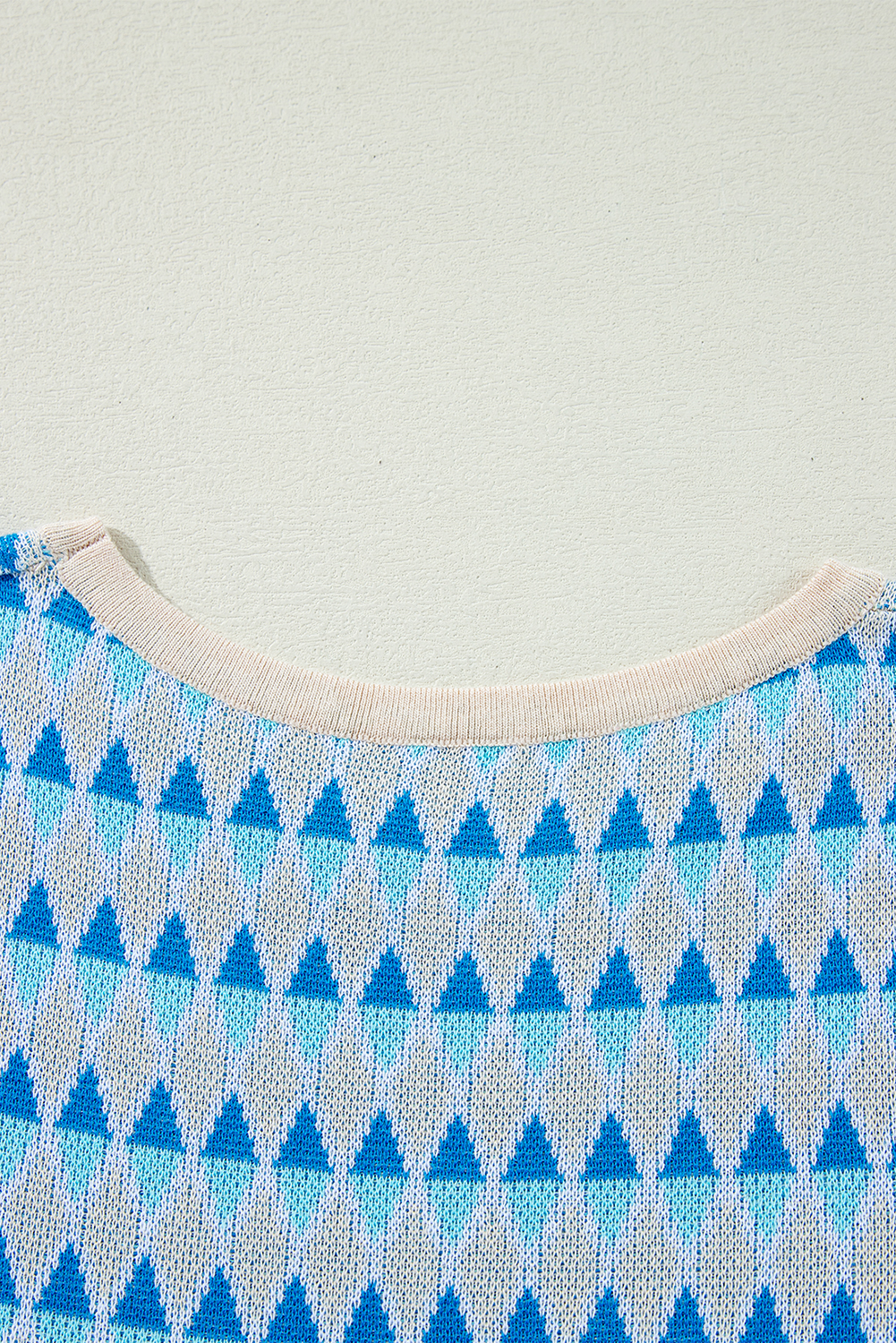 Sky Blue Stripe Geometric Print Round Neck Slim Fit Sweater Vest - loveforevers