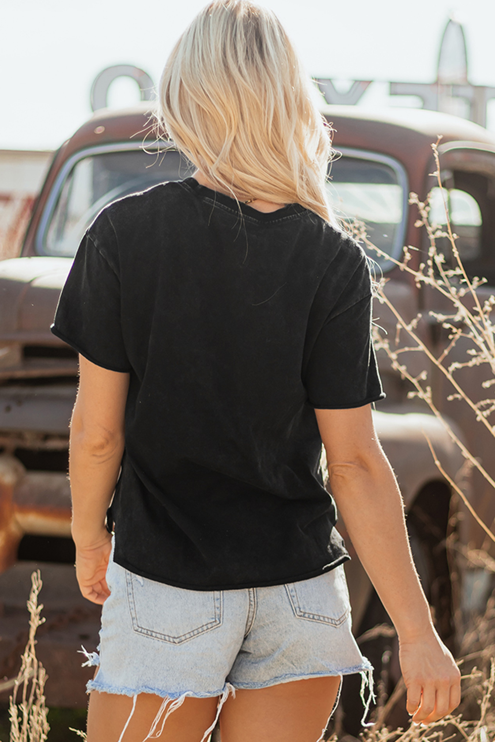 Black Western HOWDY Steer Head Print Side Slits Loose Fit T Shirt - loveforevers