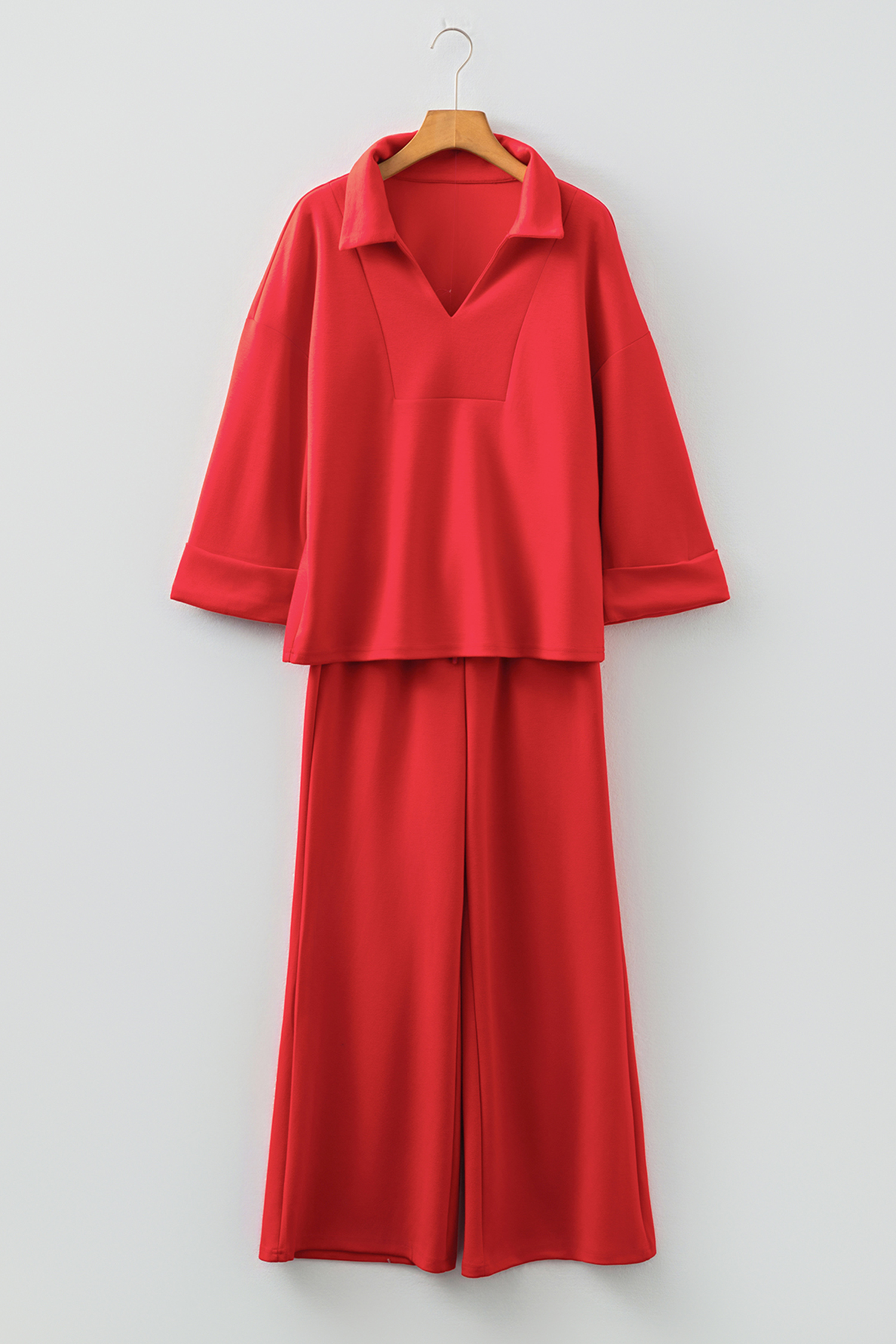 Fiery Red Polo Collar V Neck 3/4 Sleeve Pullover Drawstring Bell Bottom Pants 2pcs Set - loveforevers