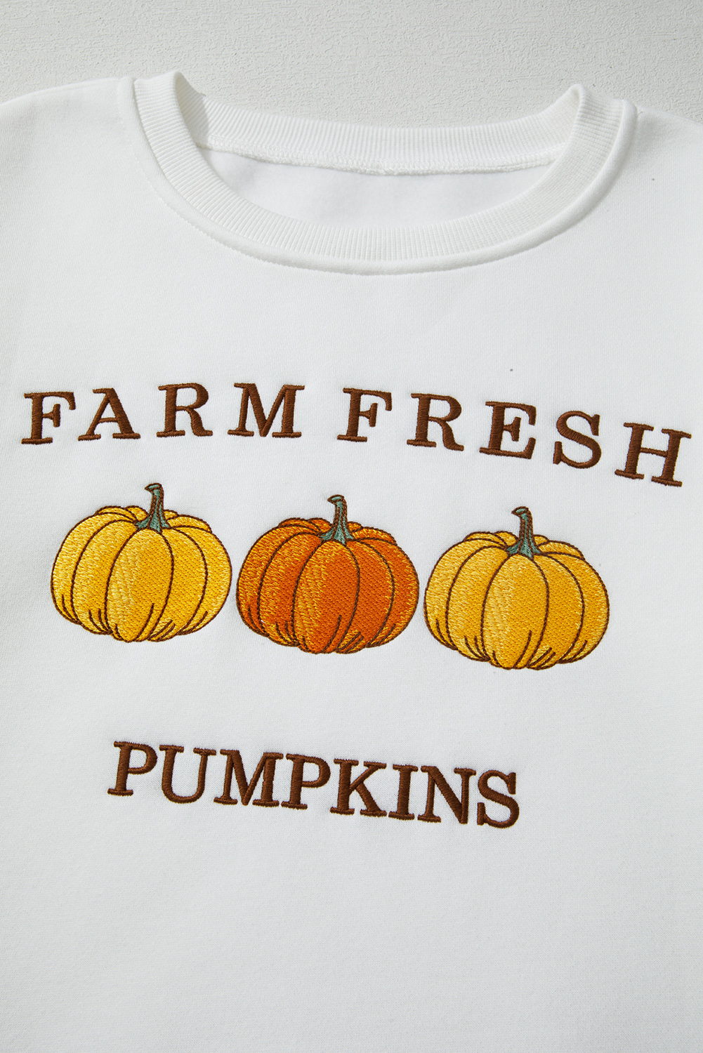 White FARM FRESH PUMPKINS Embroidered Graphic Thanksgiving Holiday Sweatshirt - loveforevers