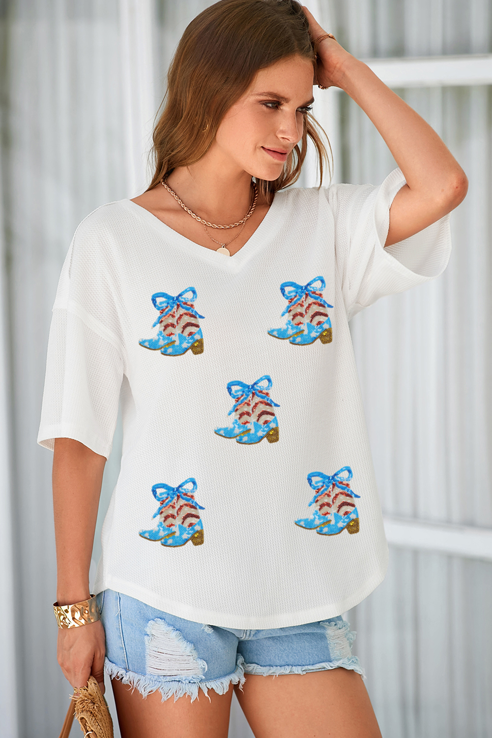White Patriotic Bow Boots Patched Breathable Texture V Neck Loose Tee - loveforevers