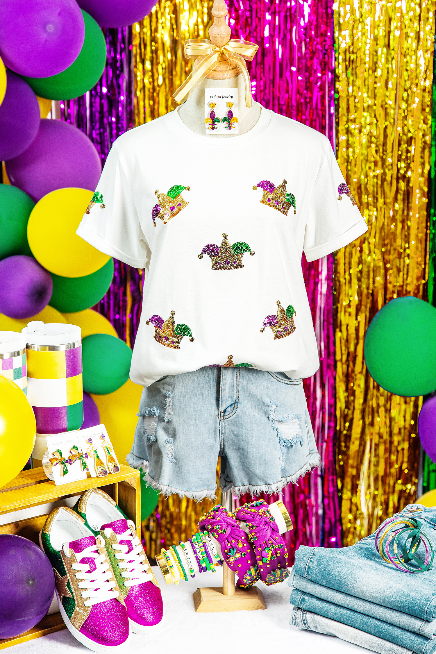 White Mardi Gras Sequin Crown Womens Casual T Shirt - loveforevers