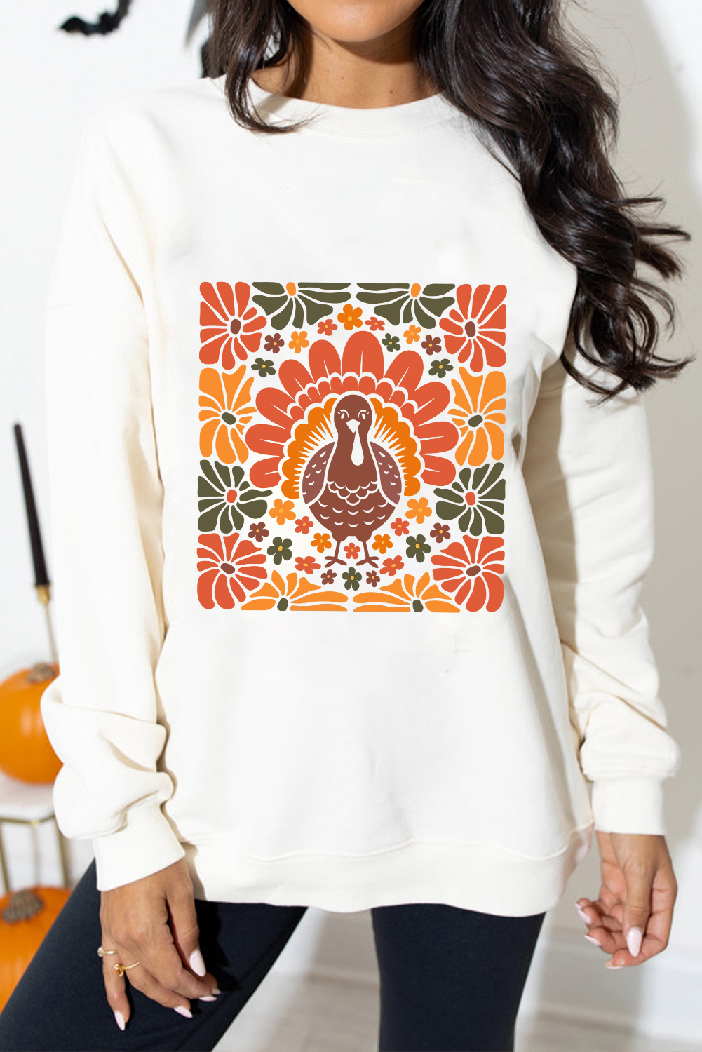 White Thanksgiving Turkey Graphic Holiday Crew Neck Sweatshirt - loveforevers