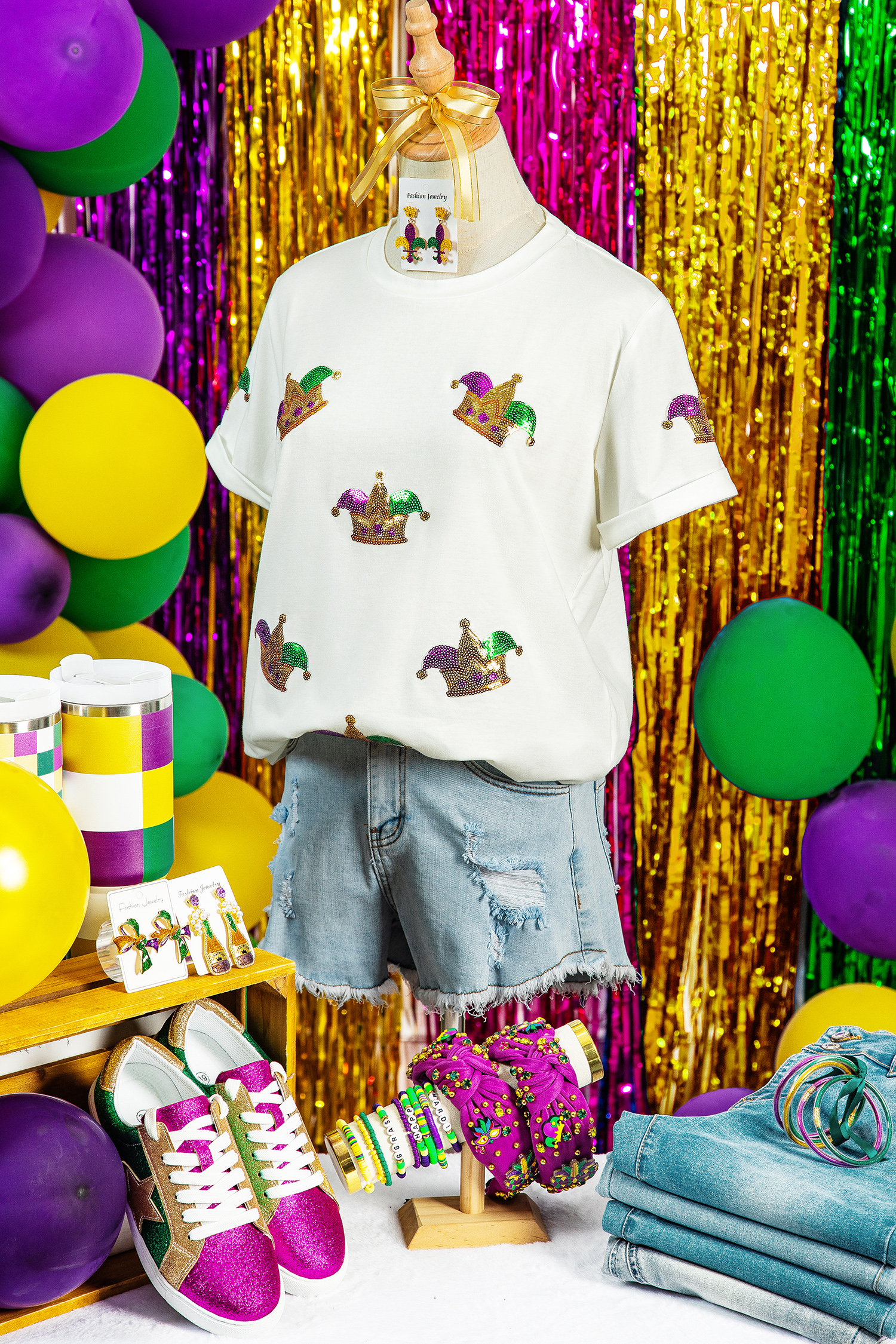 White Mardi Gras Sequin Crown Womens Casual T Shirt - loveforevers