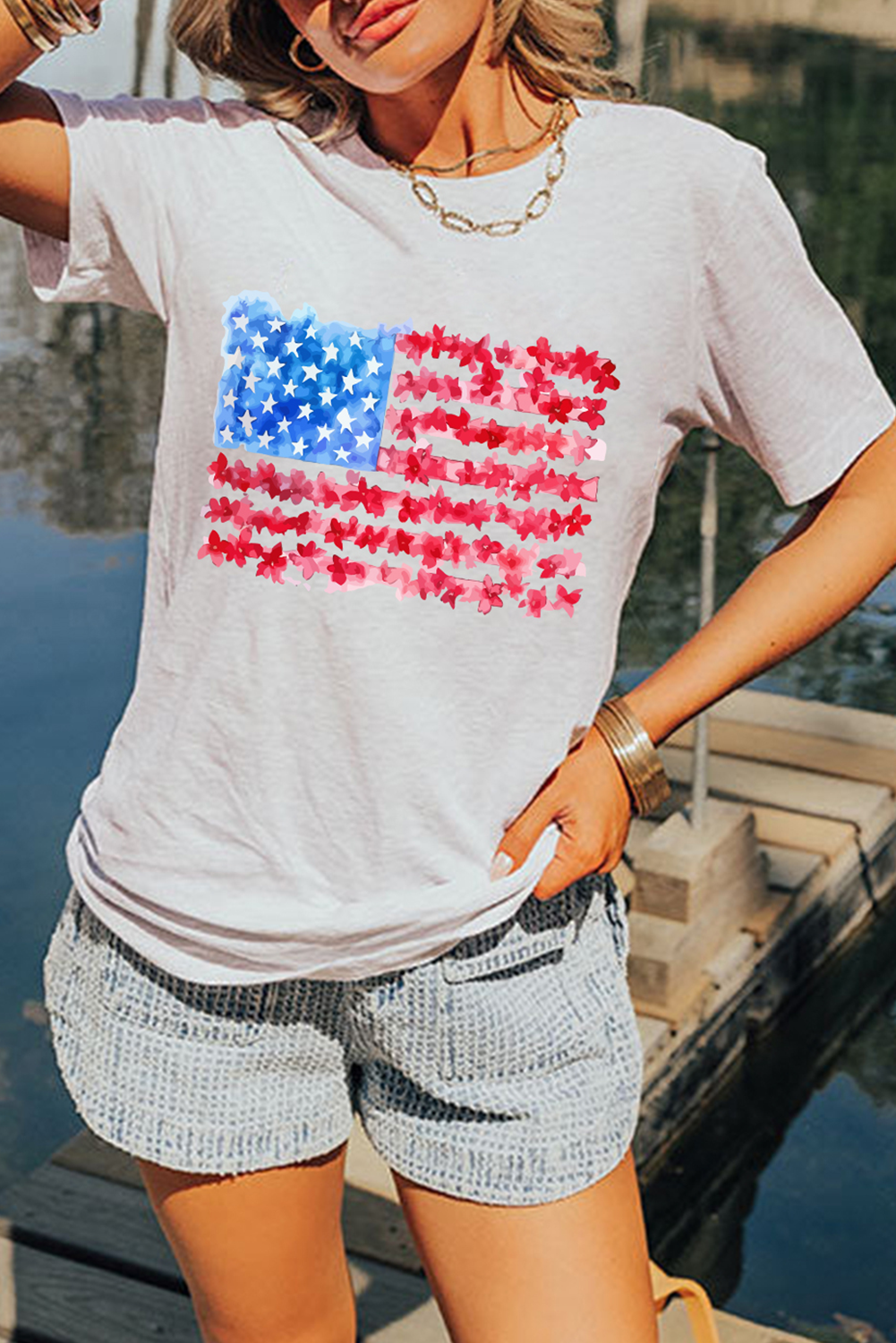 White Flag Graphic Crew Neck Tee - loveforevers