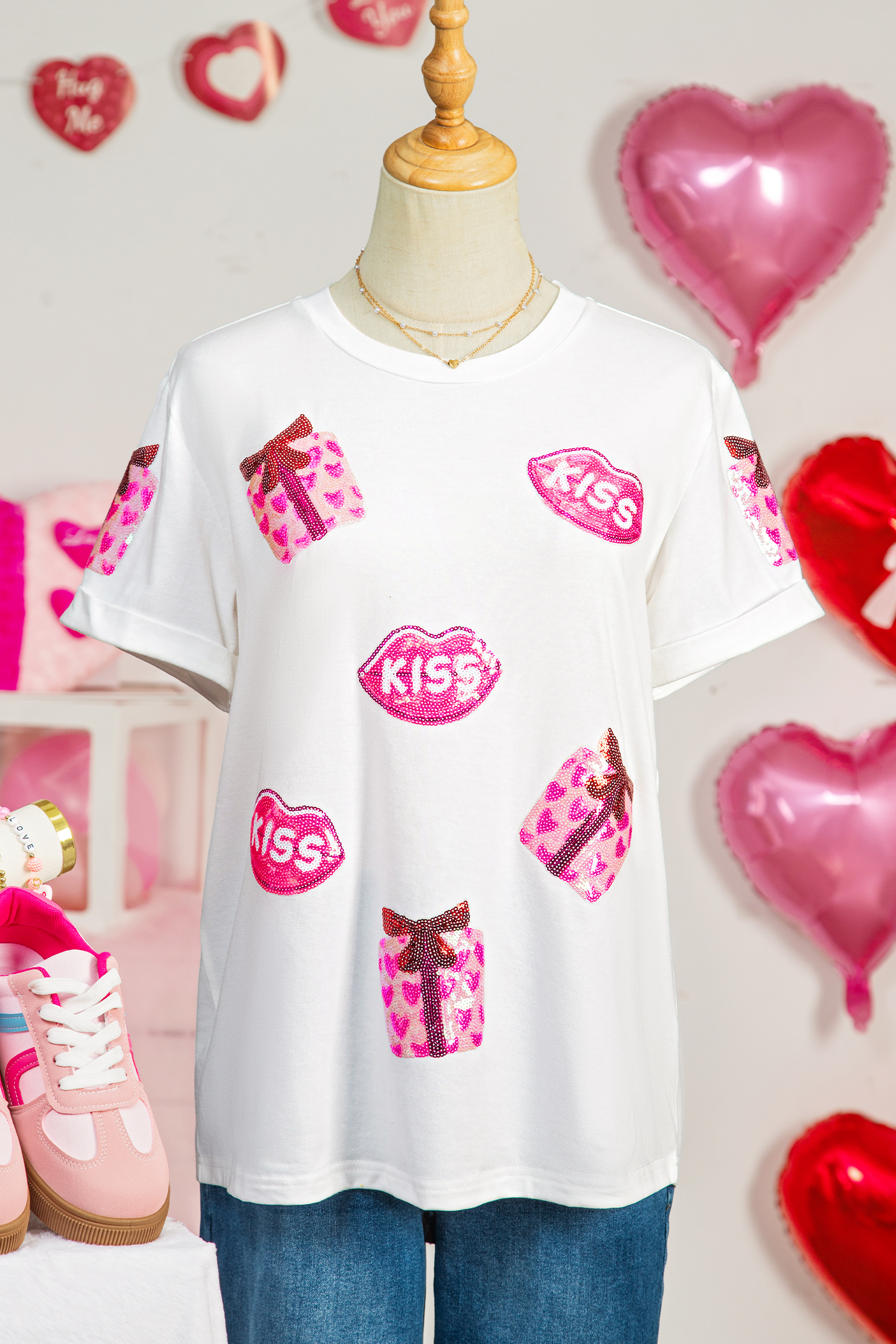White Valentines Gift Kiss Lip Sequin Graphic T Shirt - loveforevers