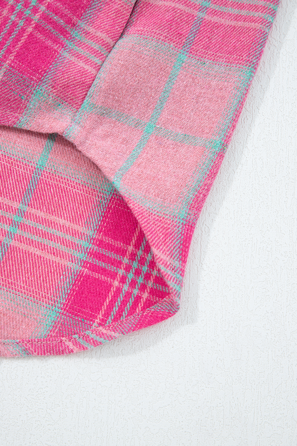 Sachet Pink Plaid Print Rounded Hem Long Sleeve Shirt with Pockets - loveforevers