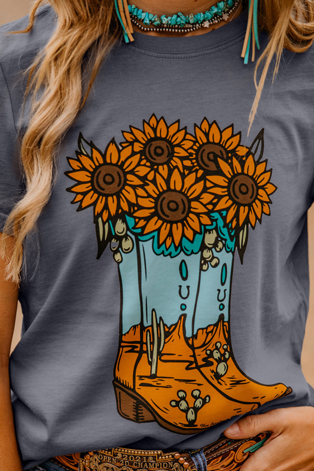 Gray Sunflower Cowgirl Boots Print Western Fashion T Shirt - loveforevers