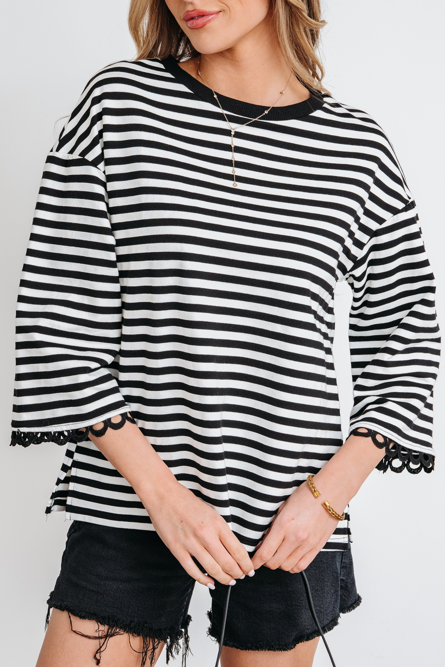 Racing Red Striped Print Drop Shoulder Lace Trim Bracelet Sleeve Loose Top - loveforevers
