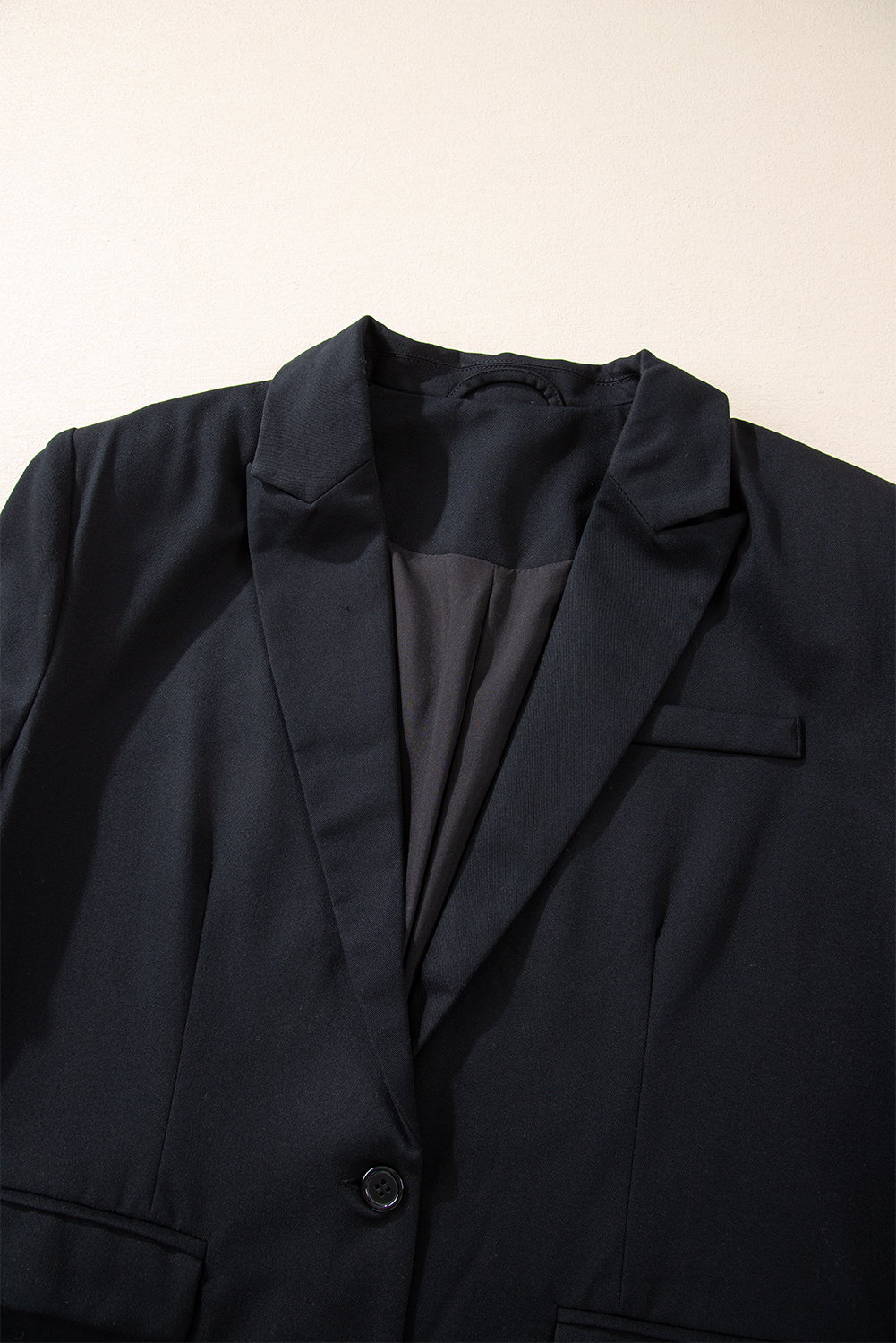 Black Lapel Flap Pocket Buttoned Blazer - loveforevers