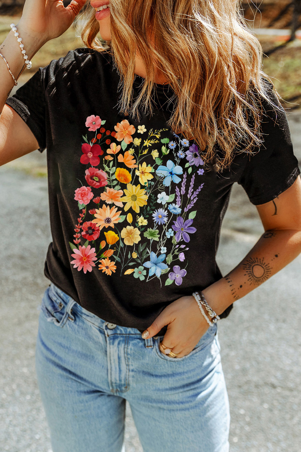 Black Beautiful Flower Print Cotton Blend Casual Tee - loveforevers
