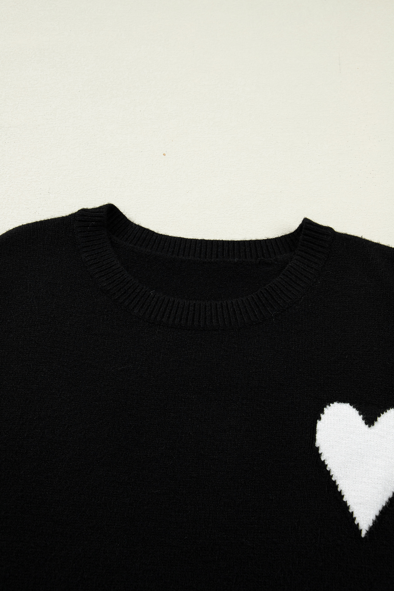 Black Heart Detail Contrast Cuffs Baggy Sweater - loveforevers
