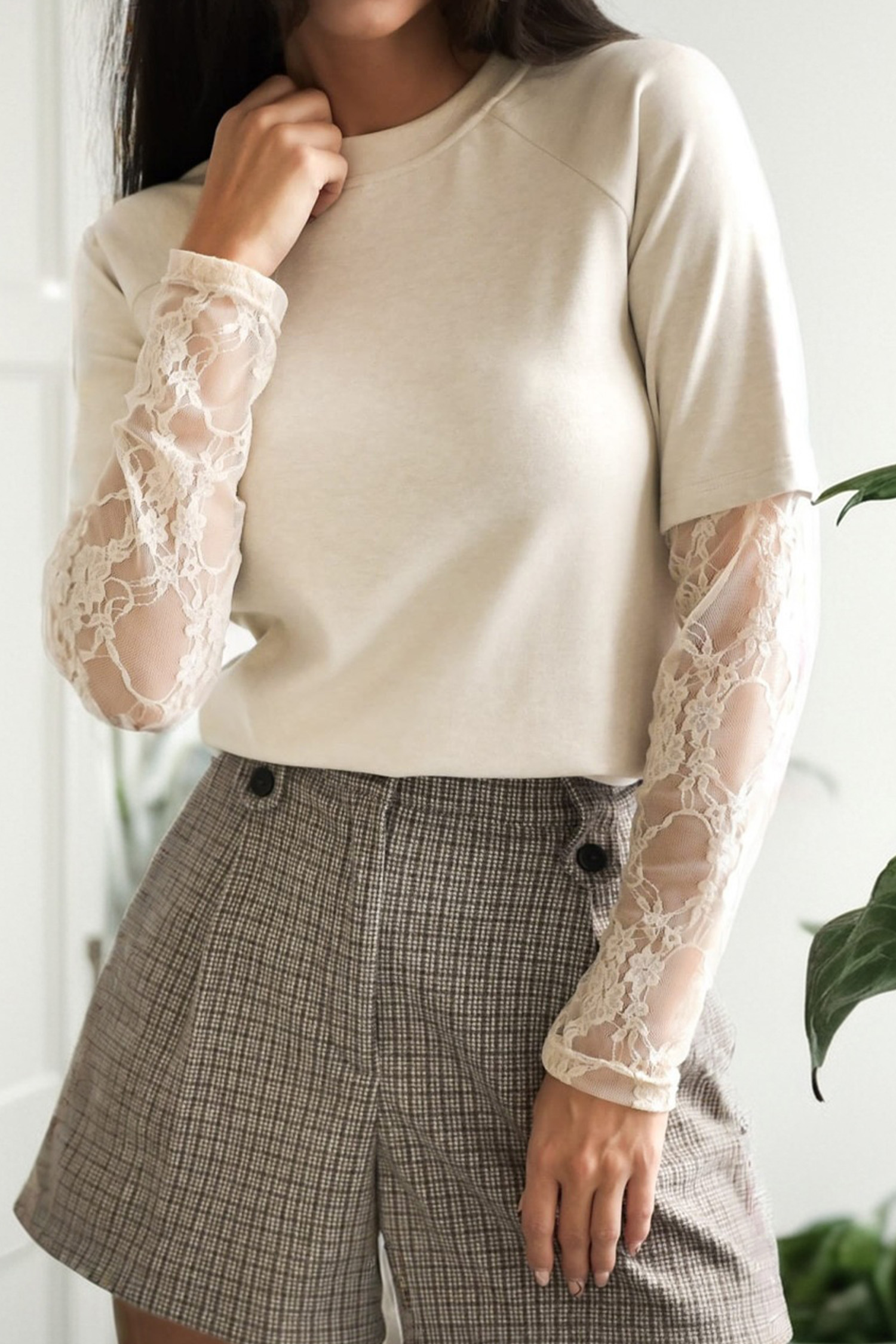 Jet Stream Solid Color Lace Patchwork Long Sleeve T Shirt - loveforevers
