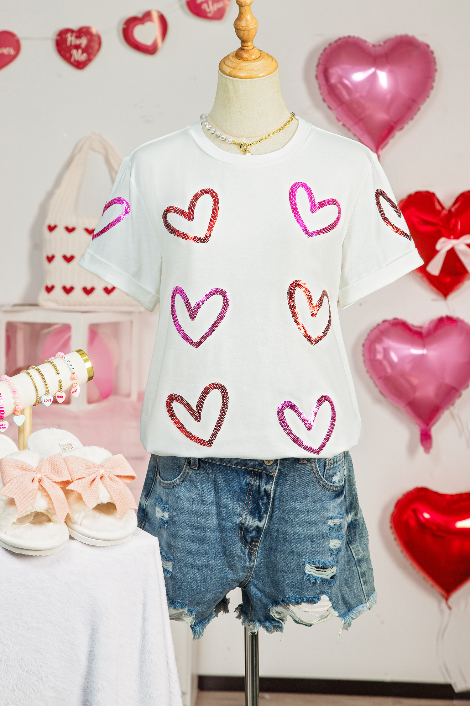 White Sequin Heart Sketch Graphic Womens Casual Tee - loveforevers