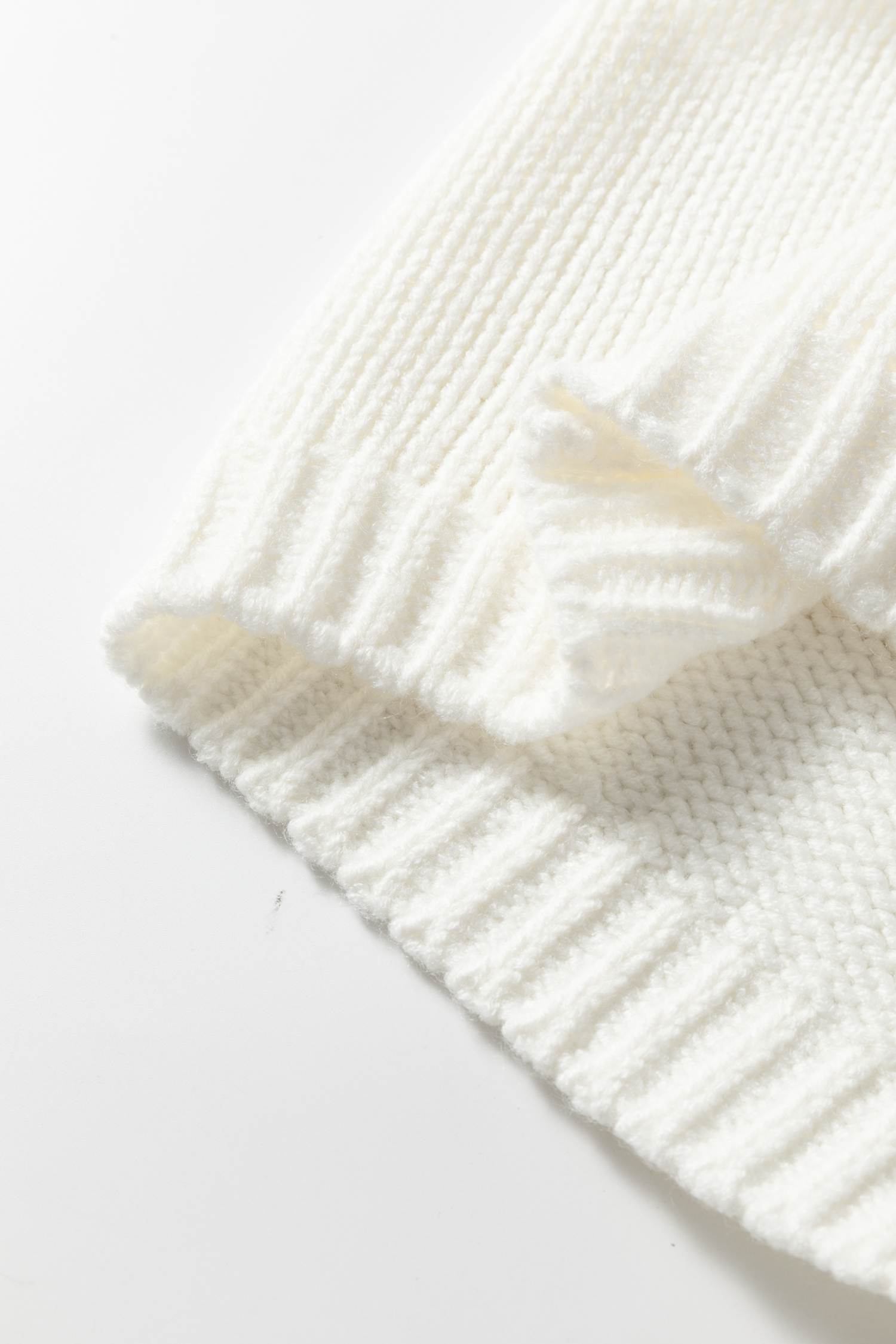 White 3D Flower Spaghetti Straps Sweater Vest - loveforevers