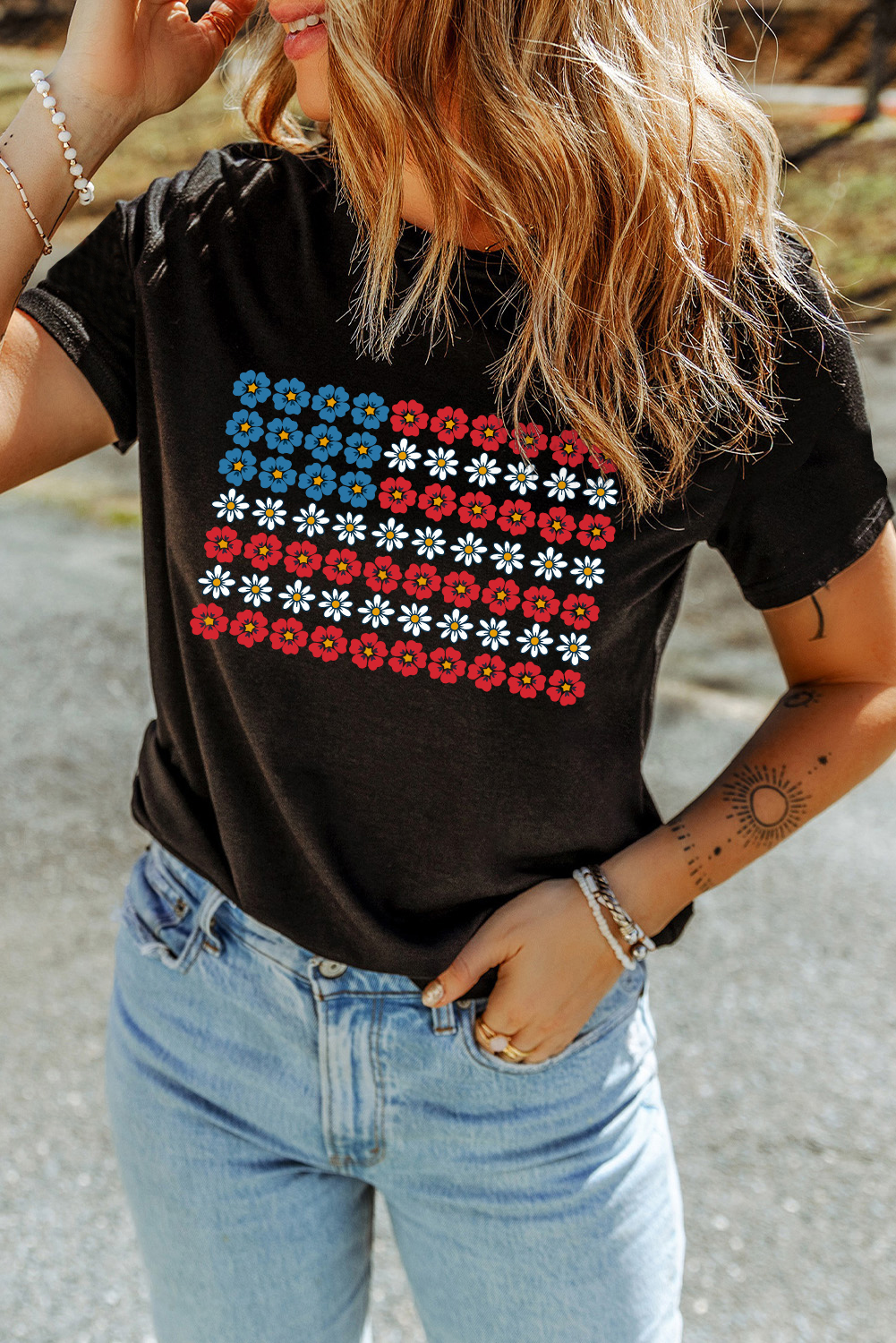 Black Cute Flowers Make Up American Flag Trendy Graphic T Shirt - loveforevers