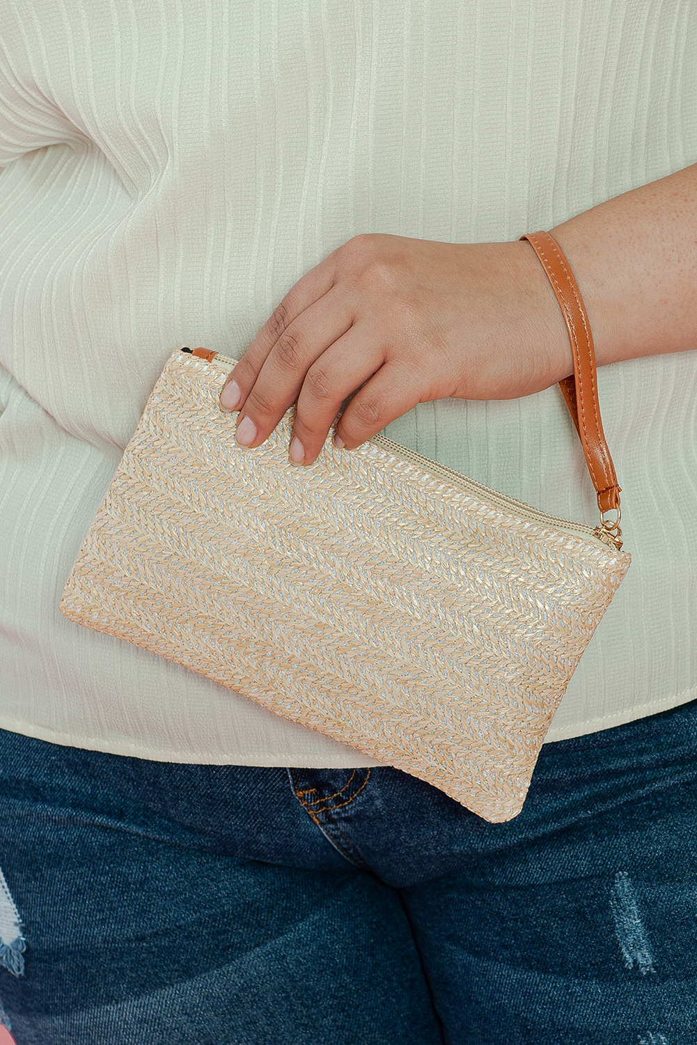 Oatmeal Straw Woven Wrist Strap Zipper Large Wallet - loveforevers