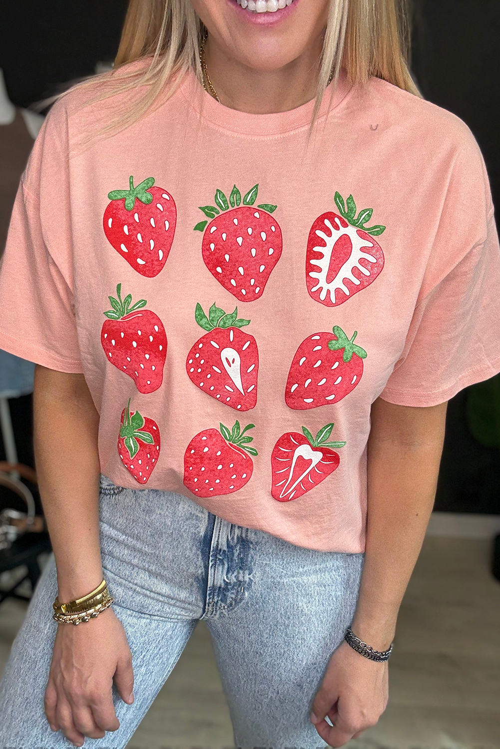 Pink Strawberry Fruit Pattern Graphic Tee - loveforevers