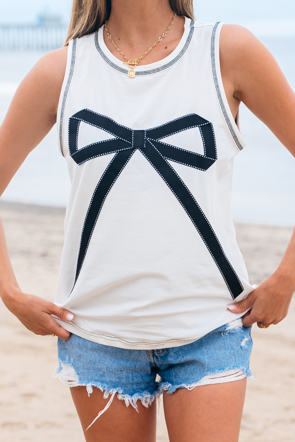 White Sweet Bow Stitching Trim Sleeveless Top - loveforevers