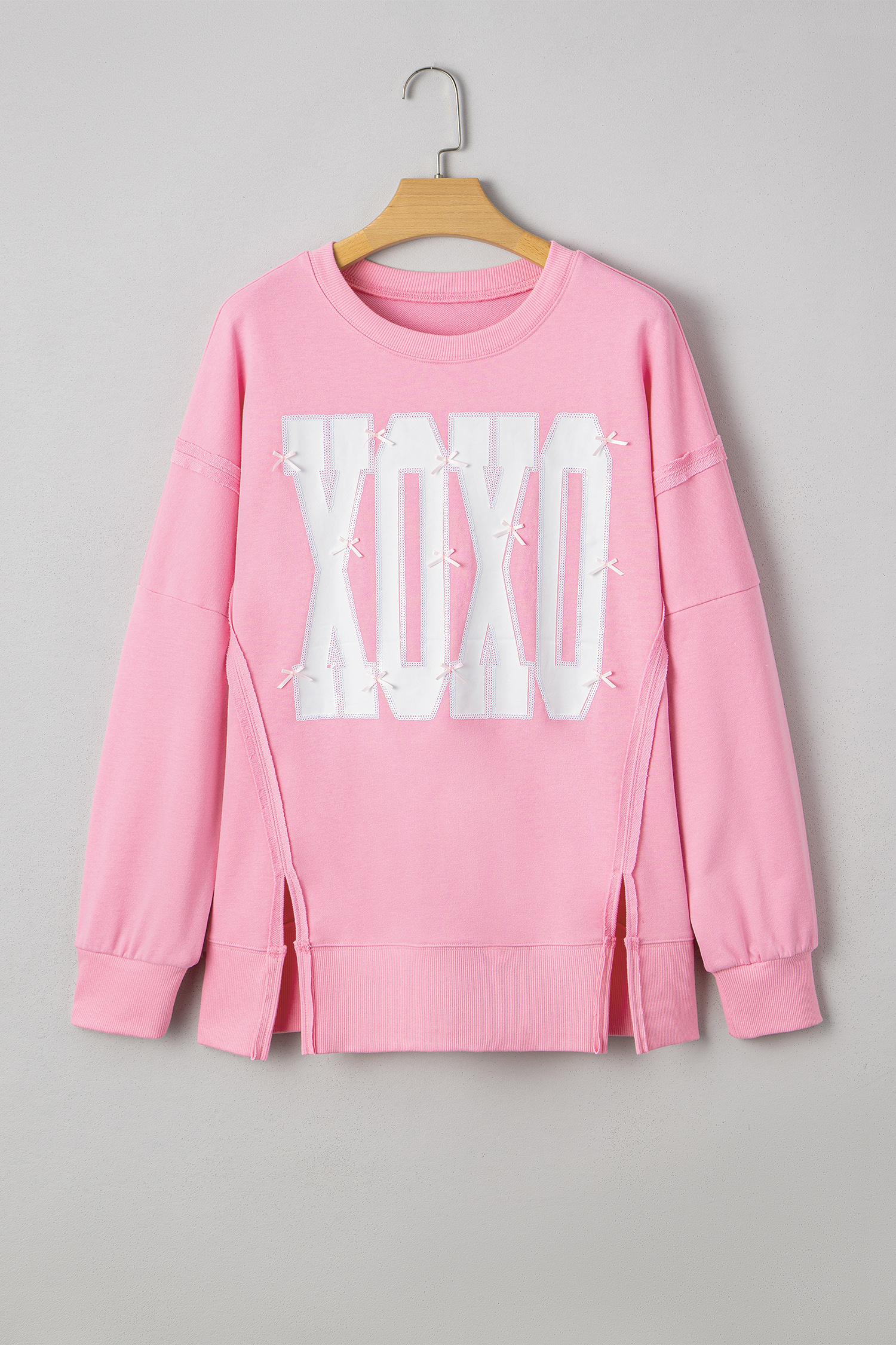 White Bow Sequin XOXO Letter Graphic Exposed Seam Baggy Sweatshirt - loveforevers