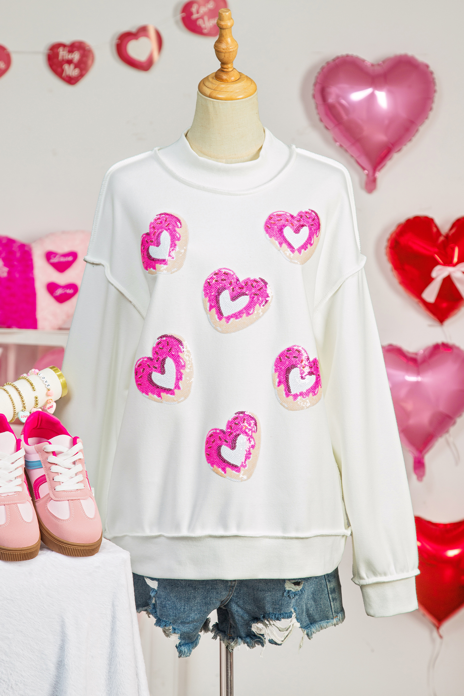 White Reversible Double Wear Sequin Donut Heart Graphic Mock Neck Sweatshirt - loveforevers