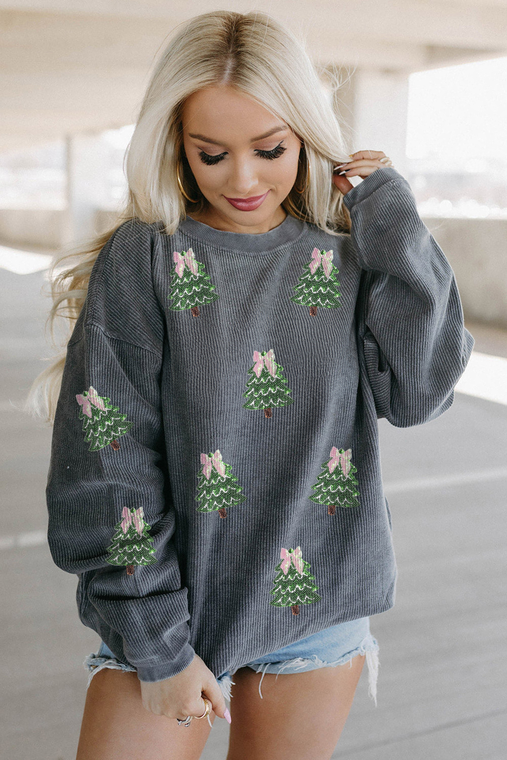 Gray Ribbed Round Neck Sequin Christmas Tree Patched Baggy Sweatshirt - loveforevers