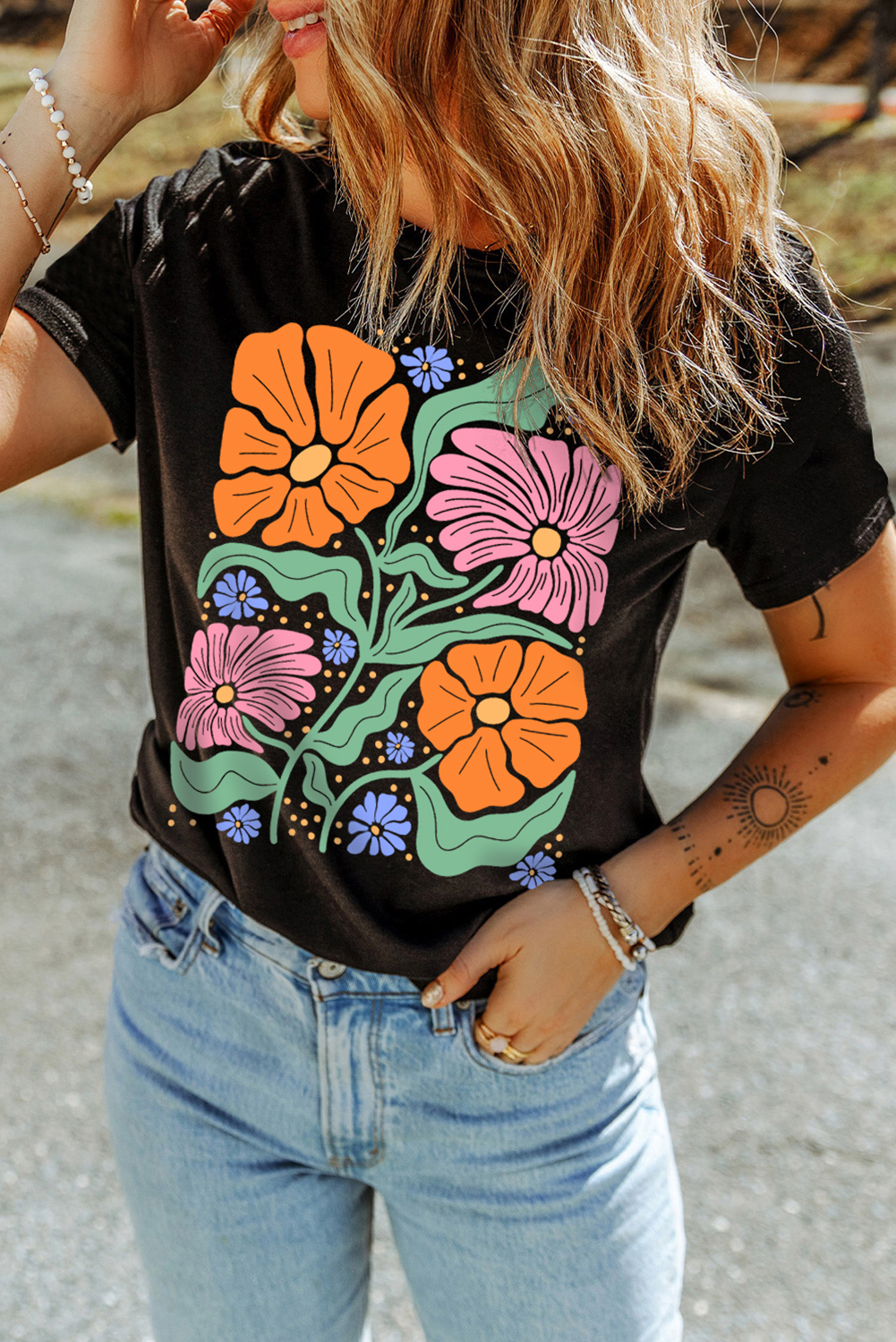 Black Colorful Flower Graphic Crewneck Summer Tee - loveforevers