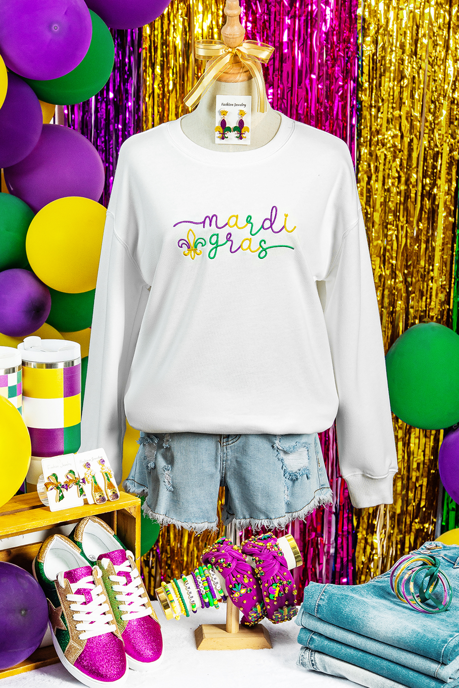 White mardi gras Fleur De Lis Embroidered Graphic Pullover Sweatshirt - loveforevers