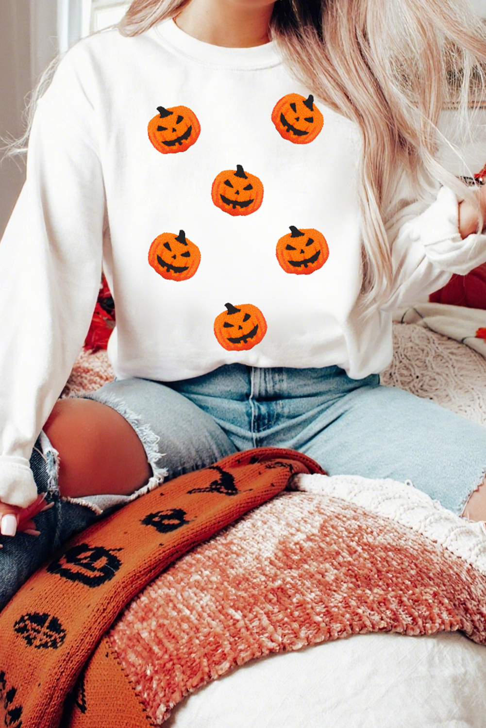 White Pumpkin Face Patched Pattern Halloween Crew Neck Sweatshirt - loveforevers