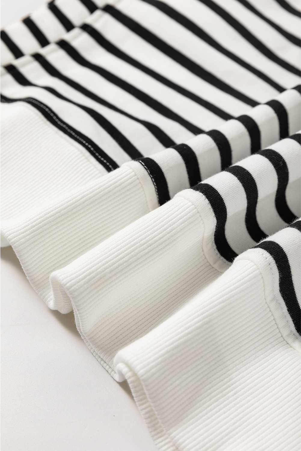 Black Stripe Raglan Sleeve Side Slits Loose Sweatshirt - loveforevers